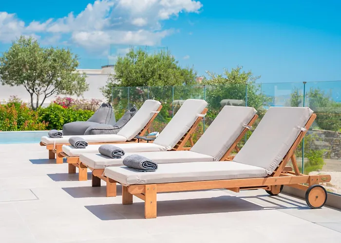 Willa Nostos Kalathos